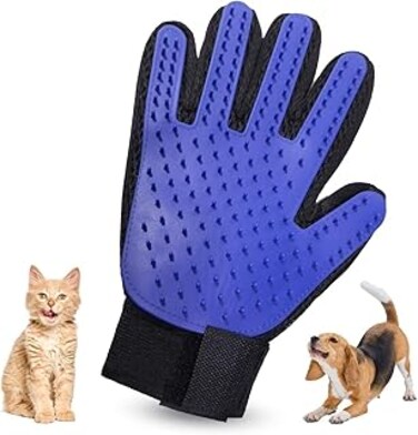 Mumoo Bear Pet Grooming Glove Pet Hair Remover Mitt Brush Deshedding Brush Glove Glove Brush for Gentle Massage Moulting For Cats &amp; Dogs with Long &amp; Short Fur