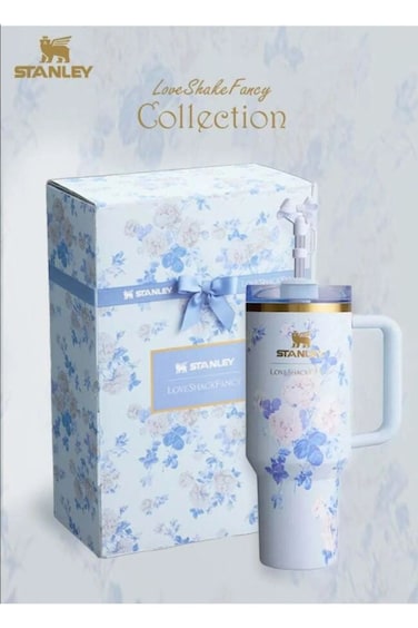 The X Loveshackfancy Holiday Quencher, Stainless Steel Vacuum Insulated Tumbler