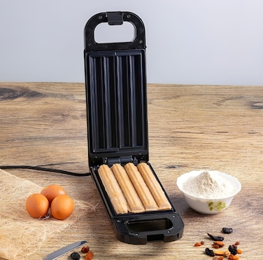 Churros Maker Power and Ready Indicator Non Stick Cooking Plate Easy to Clean 750W Freshly Bake 4 Churros at Time Cook Healthy &amp; Oil Free Churros 750W Black