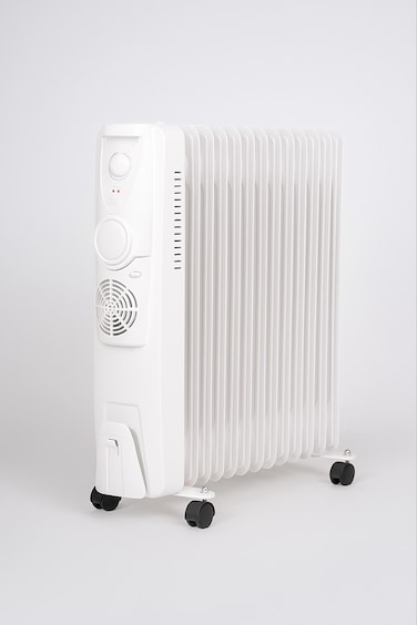 Oil Filled Radiator Heater 2500W White&ndash; Electric Portable Room Warmer with 3 Heat Settings, Energy Efficient &amp; Silent Operation &ndash; Adjustable Thermostat, Overheat Protection &ndash; Sleek Black Design
