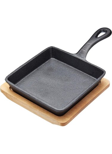 KitchenCraft Cast Iron Mini Frying Pan, 15x24.4x2cm, Gift Boxed