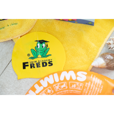 FREDS SWIM ACADEMY Swimming Cap for Children and Adults, Durable Silicone Swimming Cap,Robust and Perfect Fit