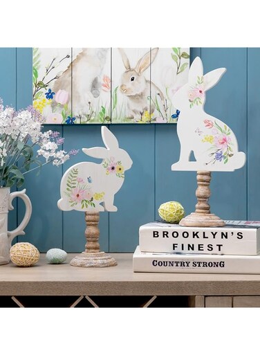 Glitzhome Easter Bunny Table D&eacute;cor Rabbit Wooden Signs Hand Painted Farmhouse Home Ornaments Spring Easter Decor Set of 2
