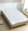 MAXQON Mattress Topper 10CM Thickness Quilted Microfiber 900gsm, Color White, Queen Size 160x200cm