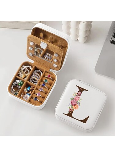 Parima Personalized Gifts for Female Friends - Small Travel Jewelry Case Organizer Jewelry Box Customized Gifts for Women Teenage Teen Girl Her Friend Female Friendship Sister Coworkers Boss Initial L