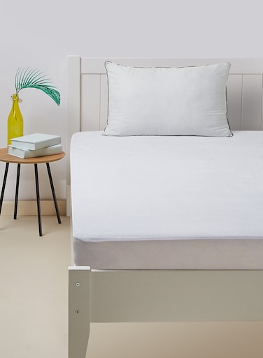 Mattress Protector - 140X200 Cm - Solid White - 100% Waterproof - Queen Size Polyester Solid White Twin none