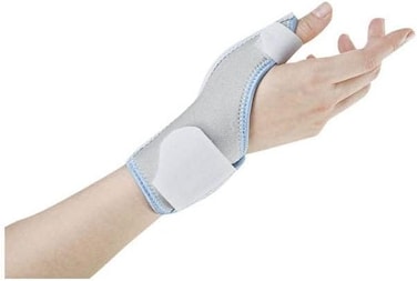 Wellcare Thumb Brace Right Small Size (5-6 Inches / 13-15Cm), Neoprene Material, Provides Warmth &amp; Compression, Enhances Circulation For Healing, Comfortable Fit, Grey