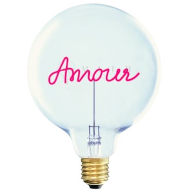 AMORE LED GLASS BULB &ndash; &Oslash;70 &times; H110 mm &ndash; FROSTED GLASS / RED TEXT