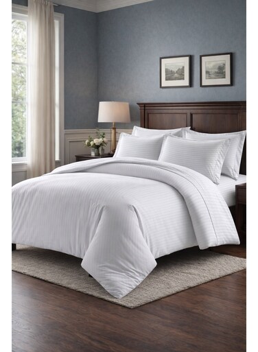 Cotton Luxury Striped White Duvet Cover Set 6 Pieces King Size 220&Atilde;&mdash;240 cm &acirc;&euro;&ldquo; Ultra Soft Microfiber Bedding Set with Fitted Sheet 180&Atilde;&mdash;200 cm &amp; 4 Pillowcases, Breathable, Wrinkle Resistant, Hotel Quality
