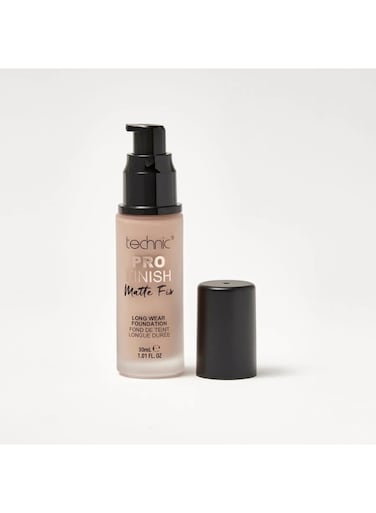 Technic Pro Finish Matte Fix Foundation - Ivory
