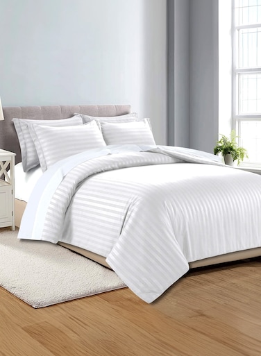Linen 4-Piece King Size Duvet Cover Set With Stripes Includes 1xDuvet Cover, 1xFitted Sheet, 2xPillowcase with Zipper Closure, White