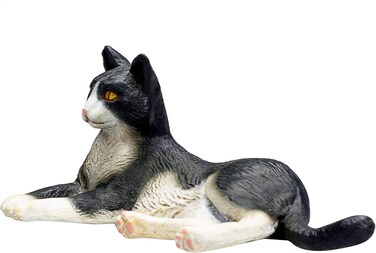 Mojo Animal Cat Lying Black And White