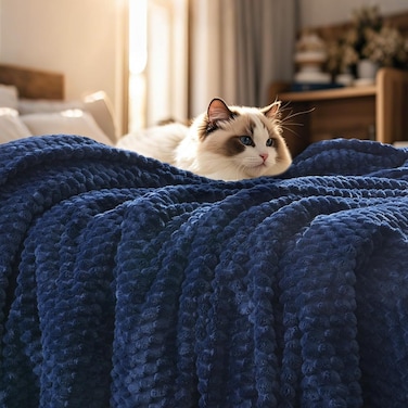 Ultra Soft Flannel Fleece Blanket King Size (274cm x 229cm), Lightweight 3D Jacquard Fleece Blanket, No Shedding, No Pilling, Luxury 340GSM Aesthetic Fluffy Cozy for Bed Room Decor, Navy Blue