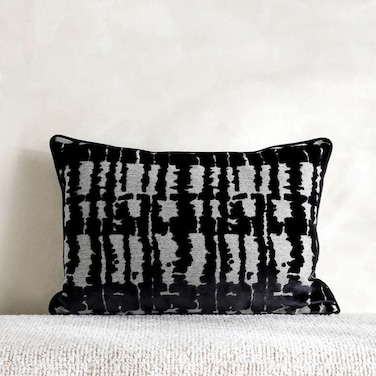 Home Metrix Jac Filled Cushion - Black and Grey