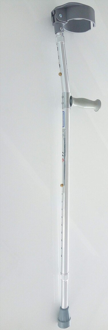 GMP-FC1-FOREARM CRUTCHES CHILD 4 6 - 5 2