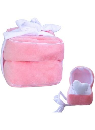 EFEMIR Cute Pink Plush Ring Box Toy, Creative Oversized Love Ring Case, Stuffed Couple Ring Surprise Gift Box, Ideal for Valentine's Day, Wedding &amp; Anniversary Proposals