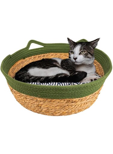 Hand Woven Cat Bed Basket, Sleeping Nest Baskets for All Seasons, House for Indoor Cats Rabbits and Small Dogs Small Pets Sofa Bed 48x38x16 cm