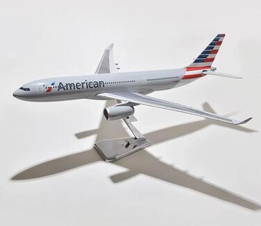 American Airlines 1:100 scale Resin Model