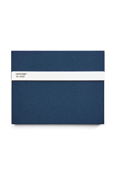 Creative Unlined Notebook with Pencil &ndash; Ideal for Ideas &amp; Doodles &ndash; Dark Blue