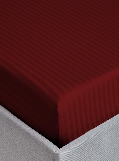 MAXQON Fitted Bed Sheet +1Pcs Pillow Covers, Single Size 90x190+15cm, Color Maroon