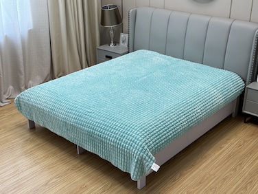 STARGOLD Single Ply Premium Cloudy Blanket Made by 100% Polyester SPUN YARN Obtained From Virgin Polyester 220X240CM 10LBS