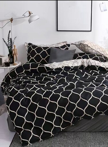 Home Queen Size 6 Piece Geometric Pattern Duvet Cover Set Black color Bedding Set.
