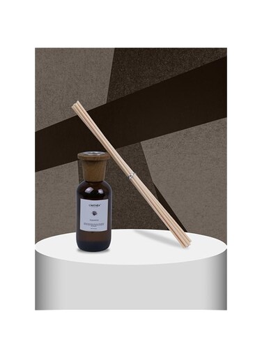 HOME DWELL 100ml Amber Fragrance Oil Boston Glass Bottle with Wood Stopper - Fragrance 2 - Warm and Earthy Aroma