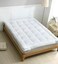 MAXQON Mattress Topper 10CM Thickness Quilted Microfiber 900gsm, Color White, King Size 180x200cm