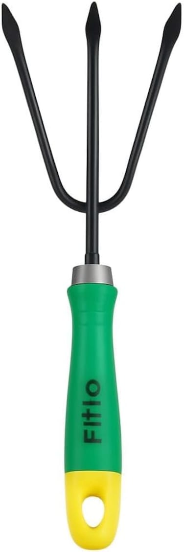 Fitto Ergonomic Garden Cultivator with 3 Sharp Curved Tines for Weeding and Soil Loosening