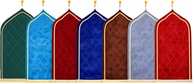 1 PCS Premium Velvet Prayer Mat Anti-Slip Soft Muslim Janamaz &ndash; Thick Comfortable Islamic Prayer Rug for Daily Salah, Home, Mosque &amp; Gifting