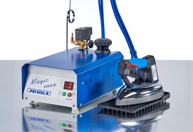 Primula MAGIC &Iota;&Nu;&Omicron;&Chi; Steam Generator 2.5 Litter Boiler 2 Years Warranty with 800W Anodized Sole Plate Iron - Made in Euorpe - 2 Year Warranty.