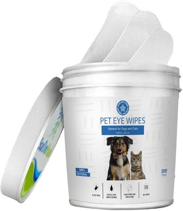 StarDotHash 200 pet eye finger wipes to clean tear stains I Pet Eye wipes to clean dirt I Made up of natural cotton for cleansing of dog &amp; eyes and Nose.