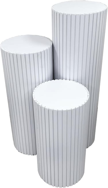 Lamsit Ibdaa - Round Pedestals - White Stands &ndash; Black Plinths &ndash; PVC Foam Risers (Set of 3, White)