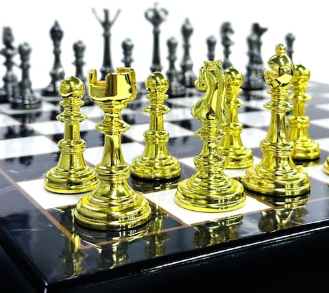 Harley Fitness - Black and Gold Wooden Chess Sets - Chess &amp; Checkers Board Game Chess Board - with 2 Extra Queens - Elegant Vintage Design - Folding Chessboard &ndash; Sets for Adults &amp; Kids