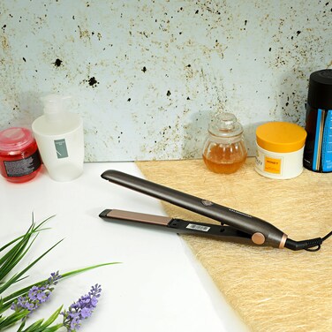 Olsenmark OMH4031 Ceramic Hair Straightener- Max Temp. 220C, Easy Pro-Slim Hair Straightener - ON/OFF Switch with Indicator Light &amp; PTC Heating Element, 30W  - 360 Swivel Cord