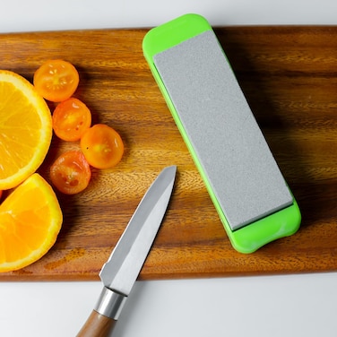 مبراة سكاكين حجرية من ديلكاسا DC2455 (متنوعة)