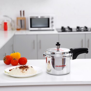 Aluminium Pressure Cooker, 5L - High Quality Vent Valve - Anti Bulging Base - Heat Resistant Handle