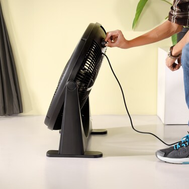 Olsenmark 20" Floor Fan- OMF1799/ Heavy Duty, with High Strength and 5 Blades for Strong Wind, 3-Speed Levels, 60 Minutes Timer/ 105 W Motor, Ideal for Factories, Warehouses, Greenhouses, Ga