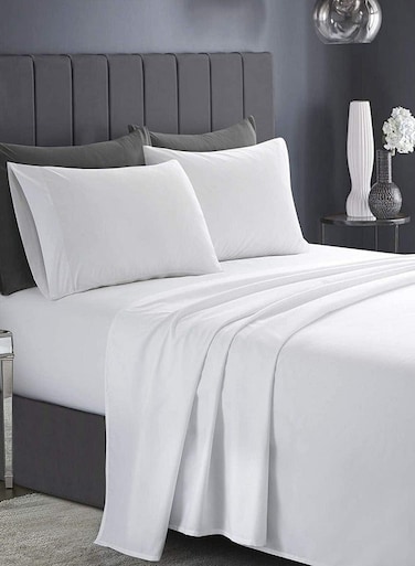 RISHAHOME 3-Piece Queen Fitted Bedsheet Set &ndash; White, Deep Pocket, Soft Microfiber, Non-Allergic