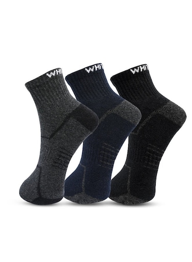 3 أزواج من الجوارب القصيرة المصنوعة من القطن الناعم والمبطنة ببطانة تيري ومقاومة للرطوبة ومضادة للبكتيريا ومقاس واحد أسود ورمادي وأزرق