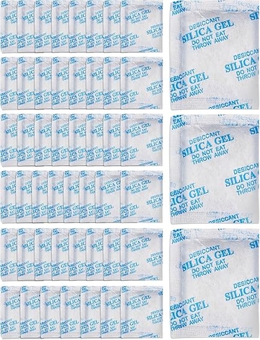 Homarket 100pcs Non-toxic Pure Silica Gel Desiccant Damp Dehumidifier Room Kitchen Clothes Storage Moisture Absorber Bags (20g&times;50pcs)