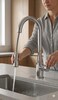 CM R1048 Pull-Out Kitchen Faucet &ndash; Chrome Kitchen Mixer Tap with Dual Spray Modes &amp; Single Handle Control
