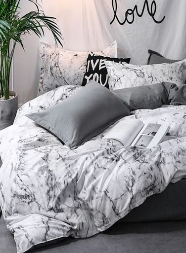 Home Queen-Size 6-Piece Marble Duvet Cover Set without filling. Reversible Bedding Ensemble in Grey and White.