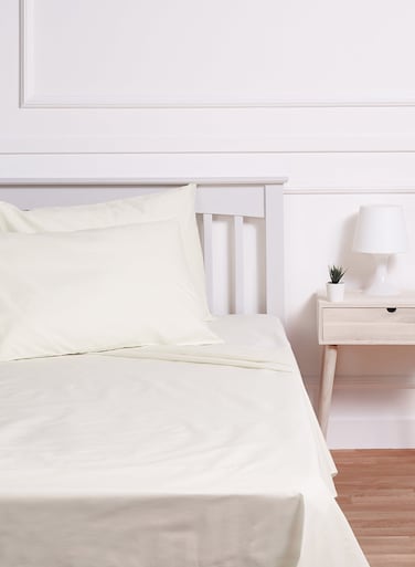 Rose Solid Dyed Bedsheet Set Cotton Blend Off White Double