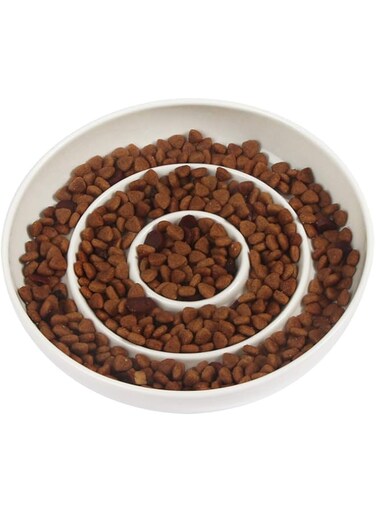 SLSON Cat Slow Feeder Bowl,Ceramic Slow Feed Cat Bowls Heavy and Shallow Wisker Stress-Free Pets Dish for Kittens Small Pets Wet Food,White