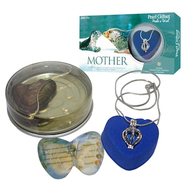 Global Journey  Mother Wish Pearl &amp; Pendant Necklace Gift Set &ndash; Elegant Freshwater Pearl Necklace for Women, Perfect Mother&rsquo;s Day / Birthday Gift, Includes Gift Box