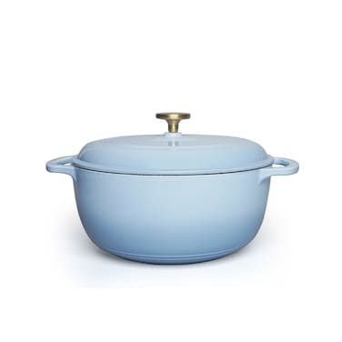 VAV GET 6QT Enameled Cast Iron Round Dutch Oven, Family Style Heavy-Duty Pre-Seasoned Cookware, Healthy &amp; Safe Non-Stick, Oven &amp; Stovetop Safe &ndash; Light Cornflower Blue