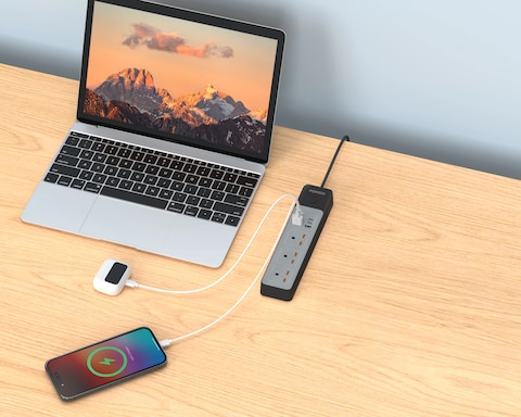 بورودو موزع طاقة 3000 واط، 4 منافذ USB-C و2 منافذ USB-A، 3 منافذ AC، شحن سريع USB بقوة 45 واط، شحن متعدد الأجهزة، أمان مدمج، حماية من زيادة التيار، كابل UK بطول 3 متر - أسود
