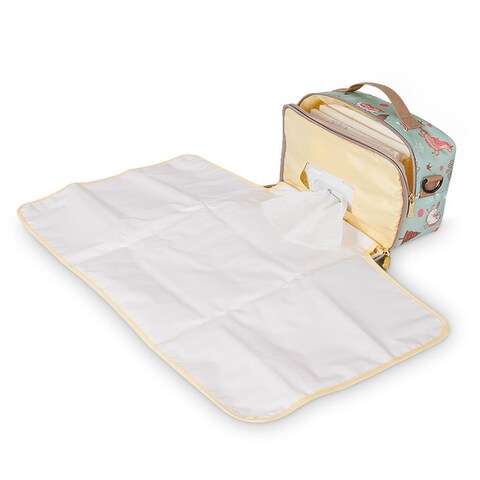 Diaper changing clutch clearance