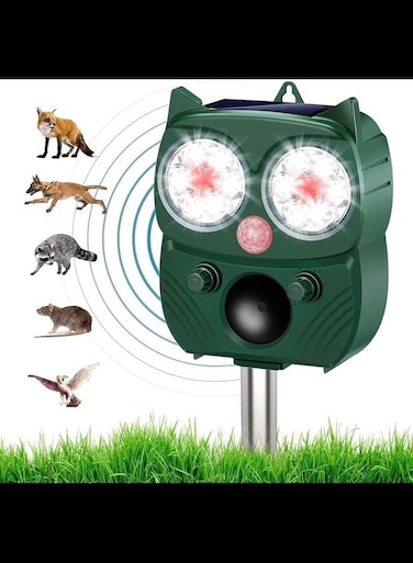 Solar Animal Repeller, Ultrasonic Repellent, Motion Detection, LED Flashing Light, Dog, Cat Repellent, Squirrel, Skunk, Rabbit, Rodent, Fox, Deer, etc.
